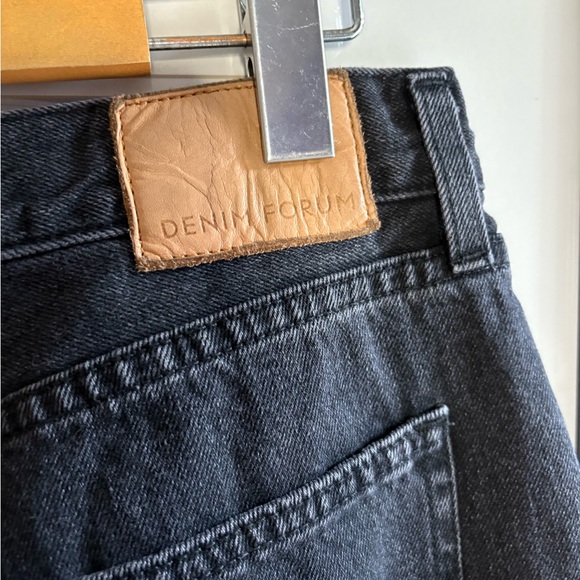 Denim Forum Farrah Carpenter Jeans - Picture 8 of 9